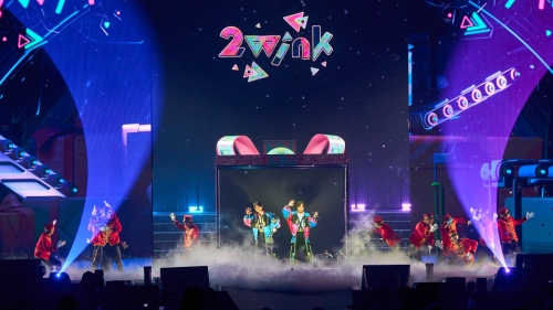 画像ギャラリー No.008のサムネイル画像 / フルキャスト出演！　色彩が弾けるような花々が咲き誇る最高に輝く3日間。「スタフォニ」4th 全公演レポート