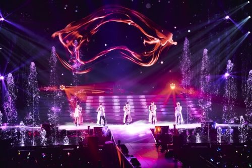 画像ギャラリー No.010のサムネイル画像 / フルキャスト出演！　色彩が弾けるような花々が咲き誇る最高に輝く3日間。「スタフォニ」4th 全公演レポート