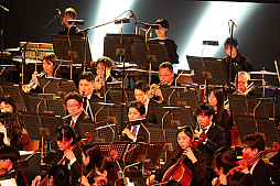 画像ギャラリー No.006のサムネイル画像 / 賢者様に贈られた,1日限りの音楽の魔法。「『魔法使いの約束』オーケストラコンサート -Musica Fragmenta-」昼公演レポート