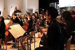 画像ギャラリー No.017のサムネイル画像 / 賢者様に贈られた,1日限りの音楽の魔法。「『魔法使いの約束』オーケストラコンサート -Musica Fragmenta-」昼公演レポート