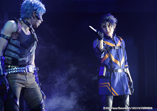 画像ギャラリー No.014のサムネイル画像 / “人見知りな『ヒーロー』”グレイが過去を超え，仲間と絆を深める物語。Action Stage「エリオスライジングヒーローズ」-THE EAST-レポート