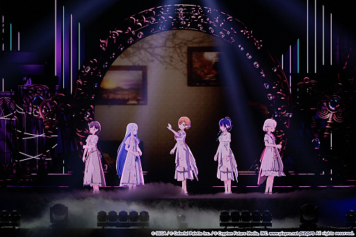 画像ギャラリー No.010のサムネイル画像 / 「プロジェクトセカイ」5周年を記念した3DCGライブをレポート。初音ミクや巡音ルカ，作中に登場する音楽ユニットのメンバーが等身大の姿で歌う！