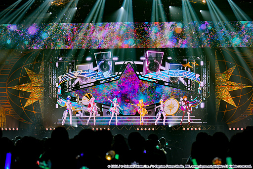 画像ギャラリー No.018のサムネイル画像 / 「プロジェクトセカイ」5周年を記念した3DCGライブをレポート。初音ミクや巡音ルカ，作中に登場する音楽ユニットのメンバーが等身大の姿で歌う！