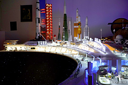 画像ギャラリー No.010のサムネイル画像 / 約2.5cmのミニチュアサイズになったセラフ部隊を見つけ出せ! 「ヘブバン」×「スモールワールズ」コラボレポート