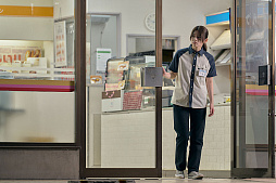 ���������꡼ No.003�Υ���ͥ������ / �ǲ����л���ס��ݺ⵱Ƿ�������ONE N' ONLY�δ� ů������餬�б顣����Τ�Liza�������