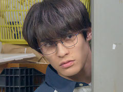 �ǲ����л���ס��ݺ⵱Ƿ�������ONE N\' ONLY�δ� ů������餬�б顣����Τ�Liza�������