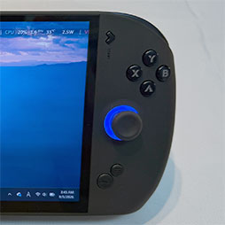 画像ギャラリー No.005のサムネイル画像 / Intel Arc G3 Extreme搭載の携帯型ゲームPC「OneXFly APEX Air」が9月11日に国内発売
