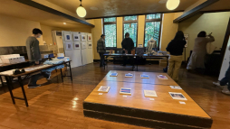 ���������꡼ No.013�Υ���ͥ������ / ���������ڤȾ����������֥襫���ߥ塼������TOKYO�פ��ݡ��ȡ����Ԥǹ�ɾ�����Ÿ�������󥵡��Ȥ�������ˤ�äƤ���