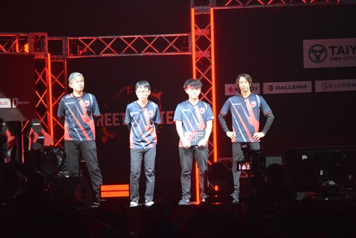 画像ギャラリー No.002のサムネイル画像 / 「SFL:Pro-JP 2025 グランドファイナル」，REJECT優勝後インタビュー。試合への準備やシーンの盛り上がりについて聞いた