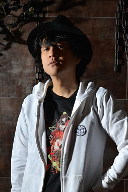 画像ギャラリー No.004のサムネイル画像 / 「コープスパーティー」開発者による「サバトの女王 Queen of Sacrifice.」がゲーム制作ツールのサンプルゲームとして無料公開