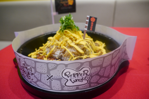 画像ギャラリー No.012のサムネイル画像 / ペッパーランチ×「信長の野望 出陣」のコラボ「戦国グルメ合戦」試食会レポート。信長，秀吉，家康をテーマにした3種のペッパーライスは，どれも絶品