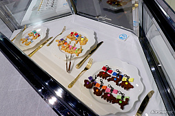 画像ギャラリー No.037のサムネイル画像 / アイドルとの思い出をたどれるワンダーランドが出現。「UTA☆PRI WONDERLAND-15th Anniversary-」会場レポート