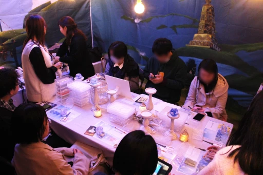 画像ギャラリー No.007のサムネイル画像 / 東京タワーのキャンドルイベントに「Sky 星を紡ぐ子どもたち」が出展。無数のキャンドルが灯る中,作中楽曲のライブパフォーマンスが響きわたる