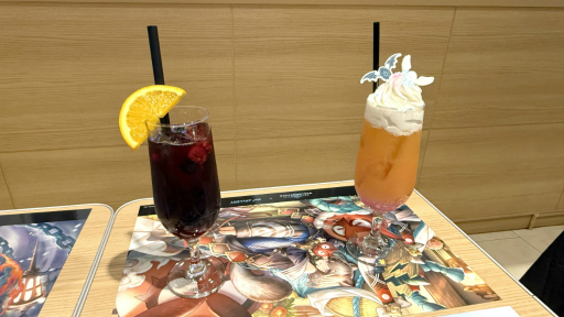 画像ギャラリー No.017のサムネイル画像 / 「Shadowverse: Worlds Beyond」初のコラボカフェ開催。心躍るコラボメニューとグッズの数々をレポート