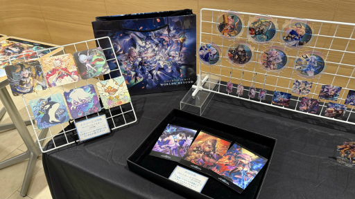 画像ギャラリー No.020のサムネイル画像 / 「Shadowverse: Worlds Beyond」初のコラボカフェ開催。心躍るコラボメニューとグッズの数々をレポート