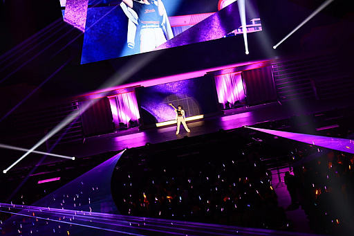 画像ギャラリー No.020のサムネイル画像 / 「学園アイドルマスター 初星音楽祭」視聴レポ。13人のアイドルが全力パフォーマンスで魅せた公演は，コラボ楽曲や生バンド，ダンサーも登場