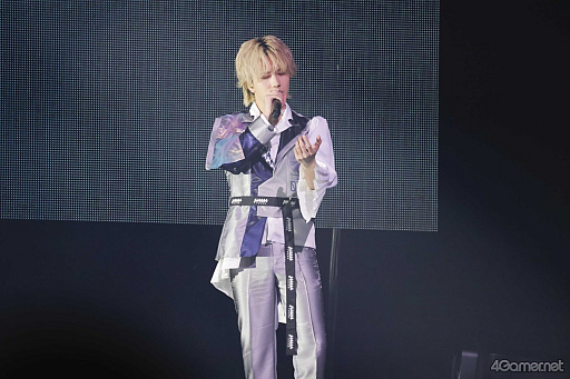 画像ギャラリー No.011のサムネイル画像 / 「18TRIP」ライブイベント「HAMAツアーズpresents “おもてなしライブ” -Sparkle-」♯01レポート。デュオ曲から新曲まで，観客を魅了した一夜