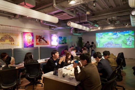 ���������꡼ No.002�Υ���ͥ������ / 2��6000���ͤ�ͷ��Ǥ���MOBA��Honor of Kings�ץ�ǥ����θ���˻��ä��Ƥ��������ޤ��ޤ����Ǥ��Ȥ����臘���ϡ��ޤ�����e���ݡ���