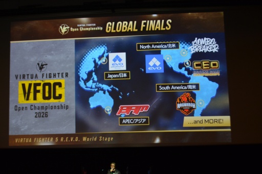 画像ギャラリー No.010のサムネイル画像 / 「バーチャファイター」シリーズ初の公式グローバル大会を制したのは，とんちゃん選手。「VIRTUA FIGHTER Open Championship GLOBAL FINALS」会場レポート