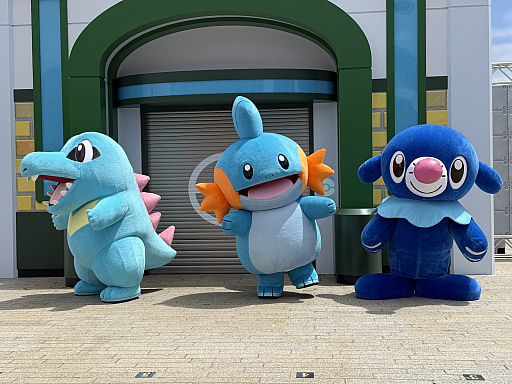 画像ギャラリー No.020のサムネイル画像 / 「ぽこ あ ポケモン」の世界へつながるゲートが横浜赤レンガ倉庫に開通！　「リアル『ぽこポケ』体験！『ブクブクうみぞこの街』」を先行体験