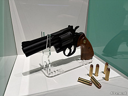 画像ギャラリー No.033のサムネイル画像 / 直筆原画400点以上! どっぷり作品の世界に浸れる「シティーハンター大原画展〜FOREVER,CITY HUNTER!!〜」,上野の森美術館で開催中