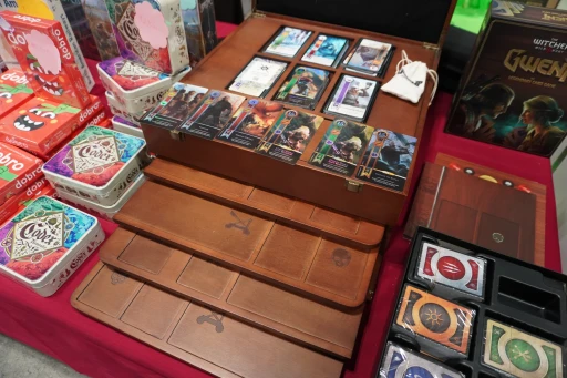 ���������꡼ No.013�Υ���ͥ������ / �������򥸥�饸��顤·���ƥɥ��� ���ɼ������������������DICE THRONE�פ򥲥�޲���ͷ��Ǥ���