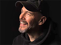 �֥ǥ��ӥ����ץ��꡼���������˹׸�������ȯ��Julian Gerighty�᤬Massive Entertainment����ҡ�Battlefield Studios�ؤΰ��Ҥ����餫��