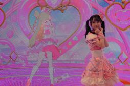 画像ギャラリー No.008のサムネイル画像 / 「おねがいアイプリ」と「アイプリバース」が楽しめる「アイプリバズリウムパーク」，東京・池袋にオープン。アイプリランウェイが最高すぎた