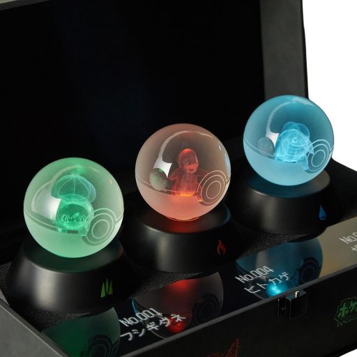 画像ギャラリー No.004のサムネイル画像 / 「ポケットモンスター ファイアレッド・リーフグリーン」の特別版,受注受付を本日18:00から開始。ガラス製のオブジェセットが付属