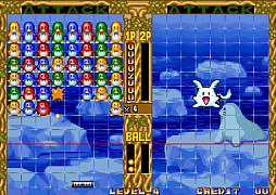 画像ギャラリー No.002のサムネイル画像 / 「アケアカNEOGEO ガッポリン」，3月12日配信。1997年にビデオシステムが開発したブロック崩しゲーム。同じ色の敵をつなげて倒すと高得点