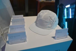 ���������꡼ No.013�Υ���ͥ������ / ��Phone (3a) Community Edition�פ�����Ϫ�ܤ��줿�ݥåץ��åץ��٥�Ȥ��ݡ��ȡ�90ǯ���Ⱦ�Υ����ൡ��פ碌��ǥ�����̥��