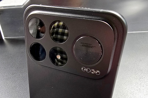 画像ギャラリー No.004のサムネイル画像 / Snapdragon 8 Elite Gen 5＋独自ゲーミングチップ搭載のスマホ「POCO F9 Ultra」発売。Bose協業のサブウーファも内蔵