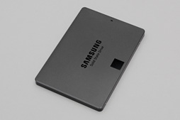 画像集#008のサムネイル/PS4の内蔵ストレージ交換にメリットはあるか？ 大容量HDDと大容量キャッシュ付きHDD，SSDを横並びで比較してみた
