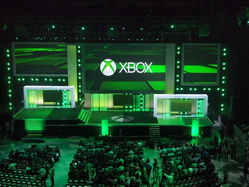 E3 2013Xbox One499ɥ2013ǯ11ȯ䡣HaloסBattlefield 4סDEAD RISING 3סForza Motorsport 5פκǿ줿Xbox E3 2013 Media BriefingTwitter¶ޤȤ