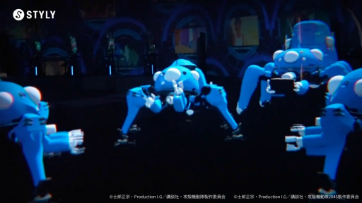 画像ギャラリー No.013のサムネイル画像 / 「攻殻機動隊展 Ghost and the Shell」内覧会レポート。アニメ全作品を横断的に網羅した見ごたえのある展覧会を,ARタチコマの解説付きで楽しめる