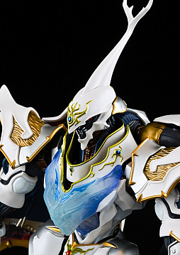 画像ギャラリー No.008のサムネイル画像 / ［レビュー］「METAL BUILD DRAGON SCALE サーバイン（白き秘宝）」ファンタジックで生体感のあるディテールが，唯一無二の存在感