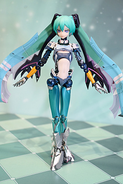 画像ギャラリー No.015のサムネイル画像 / 初音ミクがメカっぽくなって合金可動フィギュアに。本日から秋葉原で開催されている「METAL BUILD EXPO」をレポート