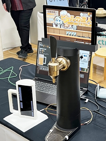 画像ギャラリー No.022のサムネイル画像 / 「TOKYO INDIE GAMES SUMMIT 2026」出展作品レポート(変わったコントローラ編)。ピザを焼き,ポップコーンを頂戴し,ビールで流し込んだ末,レジェンドクリエイターと遊んだ