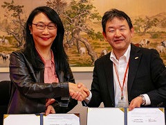 HTCとNTTコミュニケーションズが戦略的協業に関する覚書を締結。日本市場における大規模ロケーションベースエンターテイメントの導入を加速