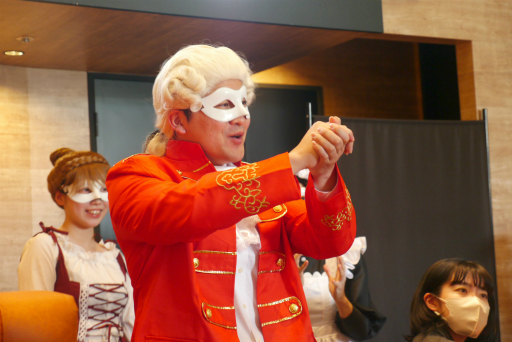 画像ギャラリー No.013のサムネイル画像 / モスプレミアムの店舗で謎解きゲームを楽しめる。イベント「モスプレミアムシアター 〜トラベリン家の言い伝え〜」先行体験レポート