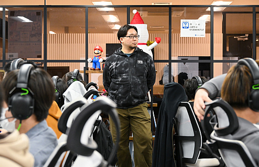 画像ギャラリー No.016のサムネイル画像 / eスポーツを学ぶ高校のリアルな1日。通信制高校「ルネサンス高等学校」池袋キャンパスを密着取材したら，まぶしくて，うらやましかった