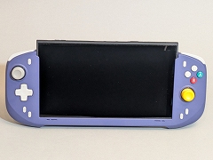 Switch2用合体型ゲームパッド「abxylute N6」をレビュー。ゲームキューブをイメージしたデザインにマクロや連射機能を搭載