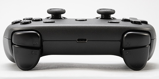 画像ギャラリー No.009のサムネイル画像 / Valveの新世代ゲームパッド「Steam Controller」をテスト。シンプルさとカスタマイズ性を兼ね備えた面白いゲームパッドだ