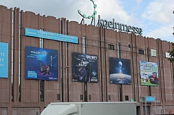 gamescomϥ衼åѺΥ।٥ȡgamescom 2013פ2013ǯ821˳šPlayStation 4/Xbox OneΥץ쥤֥Ÿ䡤緿ȥκǿܤޤ