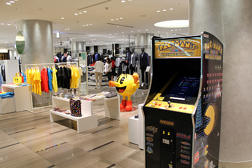  No.001Υͥ / »ۤǳΥѥåޥ37ǯ٥ȡPAC-MAN meets Ginza Mitsukoshiפ˹ԤäƤߤ䥰å