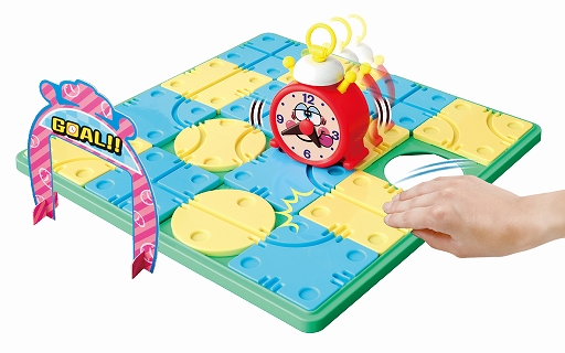 画像ギャラリー No.001のサムネイル画像 / 昭和を代表する名作玩具「チクタクバンバン」が「令和進化版」で復刻。協力モードと，2つの回転パネルを追加し，戦略性と難度が向上