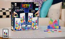画像ギャラリー No.003のサムネイル画像 / テトリミノを手に持って積み上げていく「テトリスボードゲーム」，4月下旬に発売決定